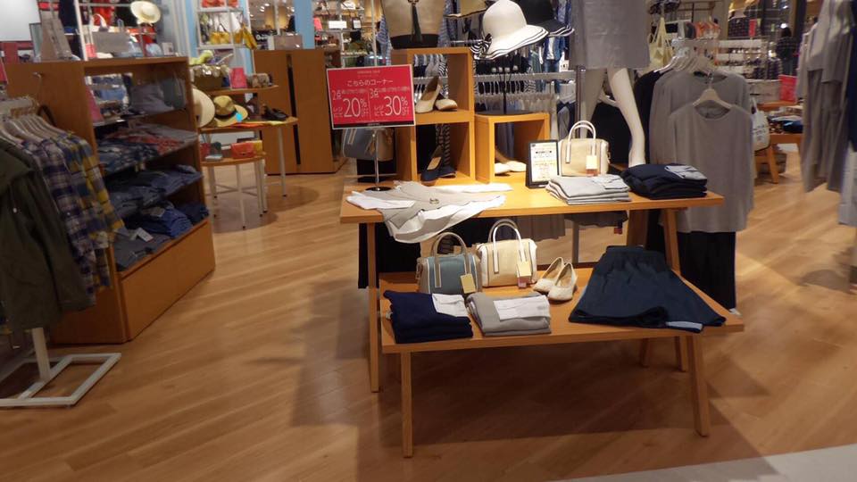 百貨店鋪實績
